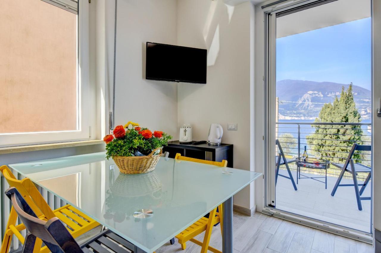 Studio Baldo - Brenzone Holiday Apartments Kültér fotó
